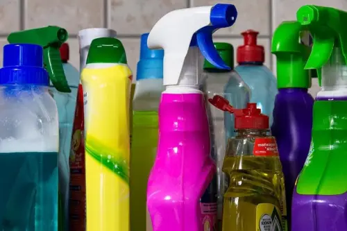 Che cos’è l’allergia ai detersivi e come evitarla