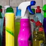 Che cos’è l’allergia ai detersivi e come evitarla